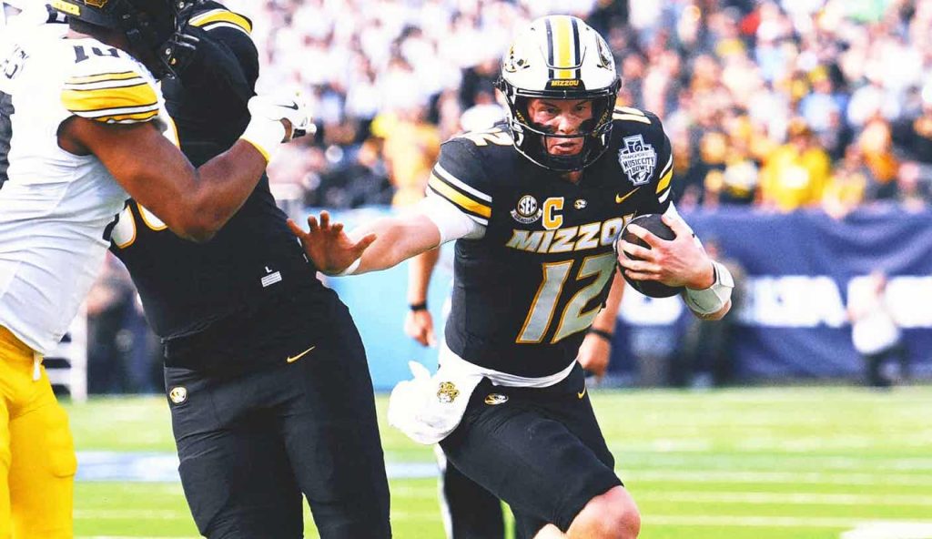 Missouri bangkit dari ketertinggalan 10, mengalahkan Iowa 27-24 di Music City Bowl