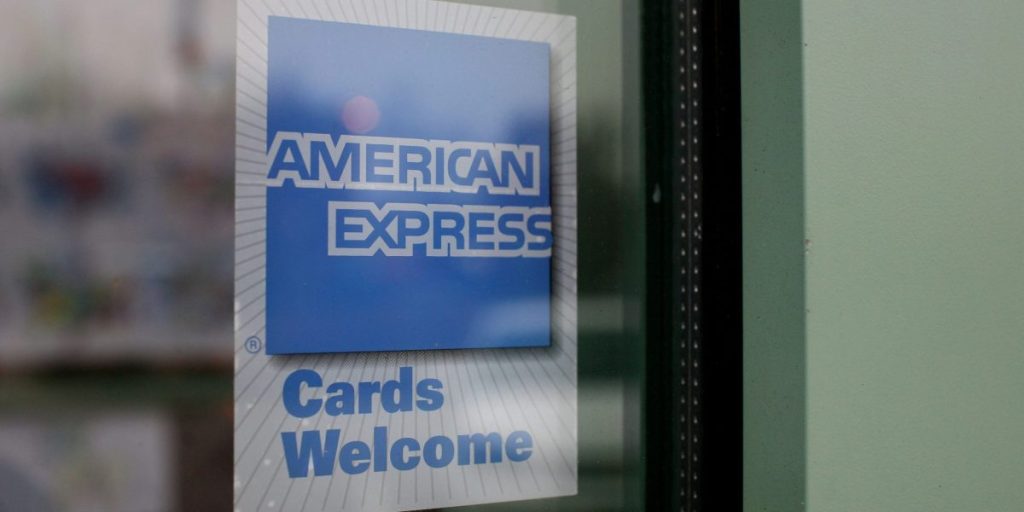 American Express akan membayar 8 juta untuk menyelesaikan investigasi penipuan setelah perusahaan tersebut ‘menyesatkan pelanggan dengan menggembar-gemborkan keringanan pajak yang sebenarnya tidak ada’