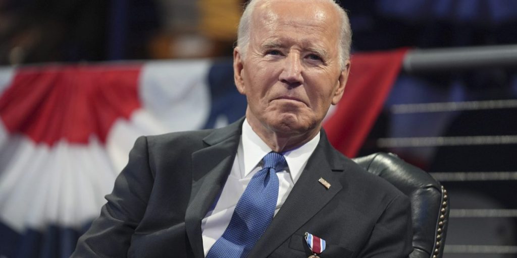 Biden mencetak rekor grasi dengan meringankan hukuman hampir 2.500 orang yang dihukum karena kejahatan narkoba tanpa kekerasan