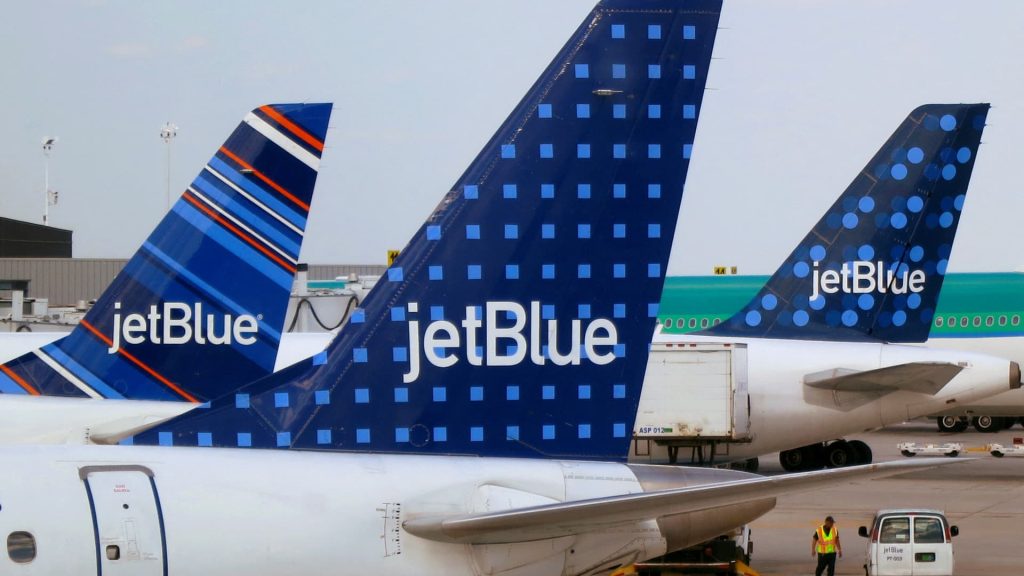 DOT fines JetBlue for ‘chronically delayed flights’