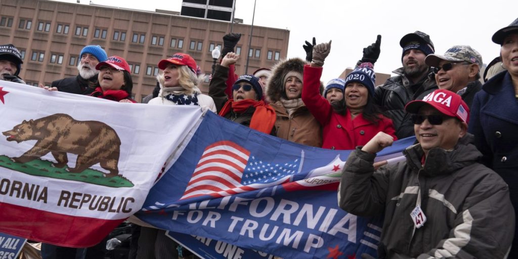 Hakim pengadilan federal DC mengecam grasi yang diberikan Trump kepada para perusuh 6 Januari: ‘Hal ini tidak dapat menutupi… teror yang ditinggalkan oleh massa’