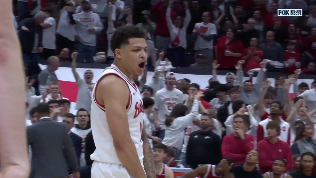 John Mobley Jr. dari Ohio State melatih lemparan tiga angka untuk membantu memaksa OT vs. Indiana