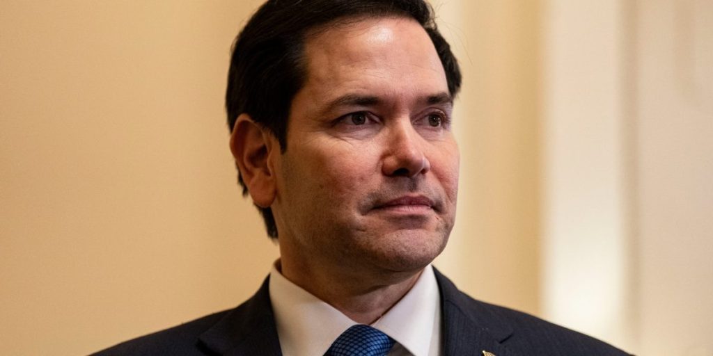 Marco Rubio, calon Menteri Luar Negeri, menyatakan bahwa Tiongkok ‘menipu’ dan ‘meretas’ jalannya menuju ‘status negara adidaya global’ pada sidang