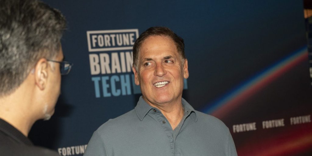 Mark Cuban menutup narasi bahwa dia mengalami kerugian besar setelah bertaruh  juta pada Shark Tank dengan menjelaskan bagaimana dia ‘menghancurkannya di pasar’