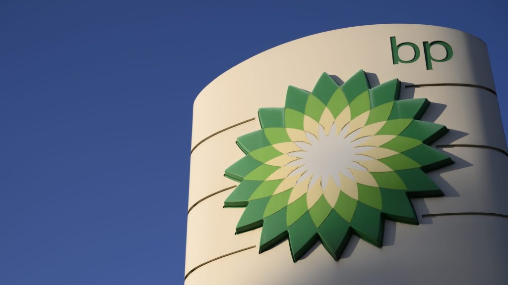 Oil major BP to cut thousands of jobs in cost-cutting drive