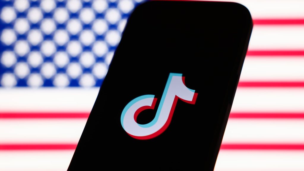 Perplexity AI makes a bid to merge with TikTok U.S.