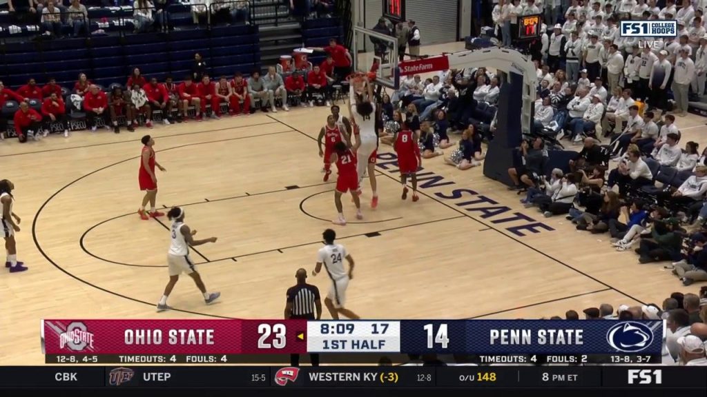 Yanic Konan Niederhauser dari Penn State Slams Two-Tangan Poserizer vs. Ohio State