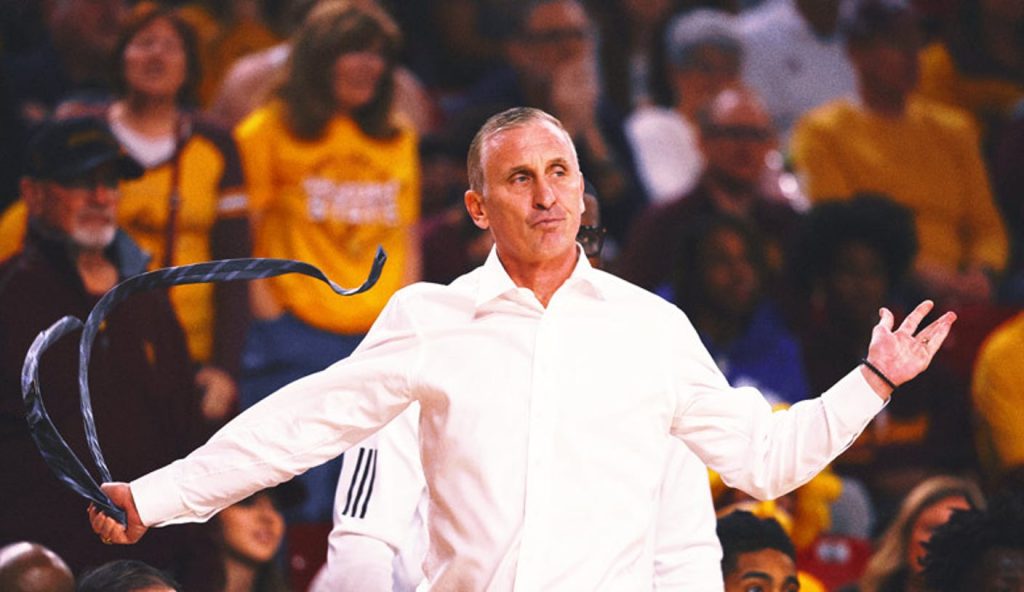 Bobby Hurley Waves Arizona State Players off Court setelah kalah dari Arizona