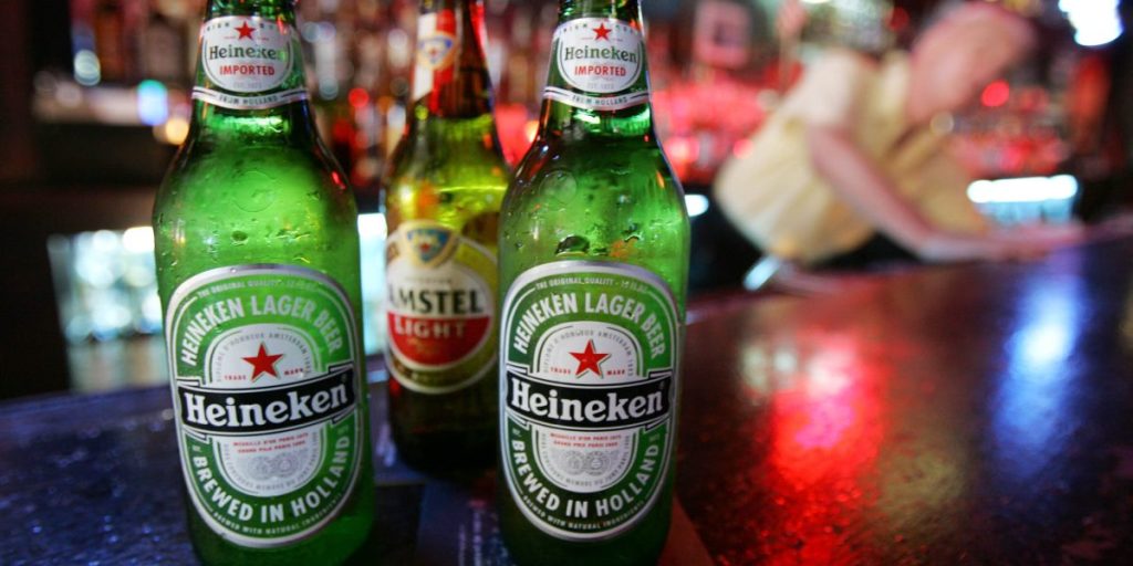 Hasil blockbuster Heineken didorong oleh bir premium dan 0,0 minuman saat saham Eropa mencapai rekor tinggi