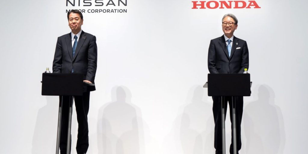 Honda dan Nissan memo merger pembicaraan setelah bentrokan atas kendali