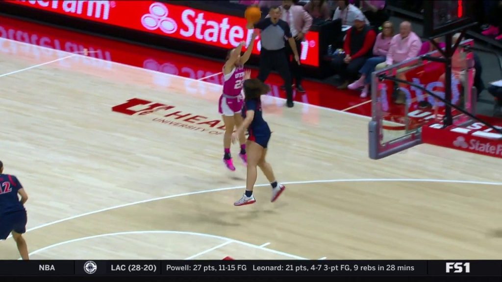 Jenna Johnson dari Utah membuat kopling 3-pointer untuk membungkam kembalinya Arizona