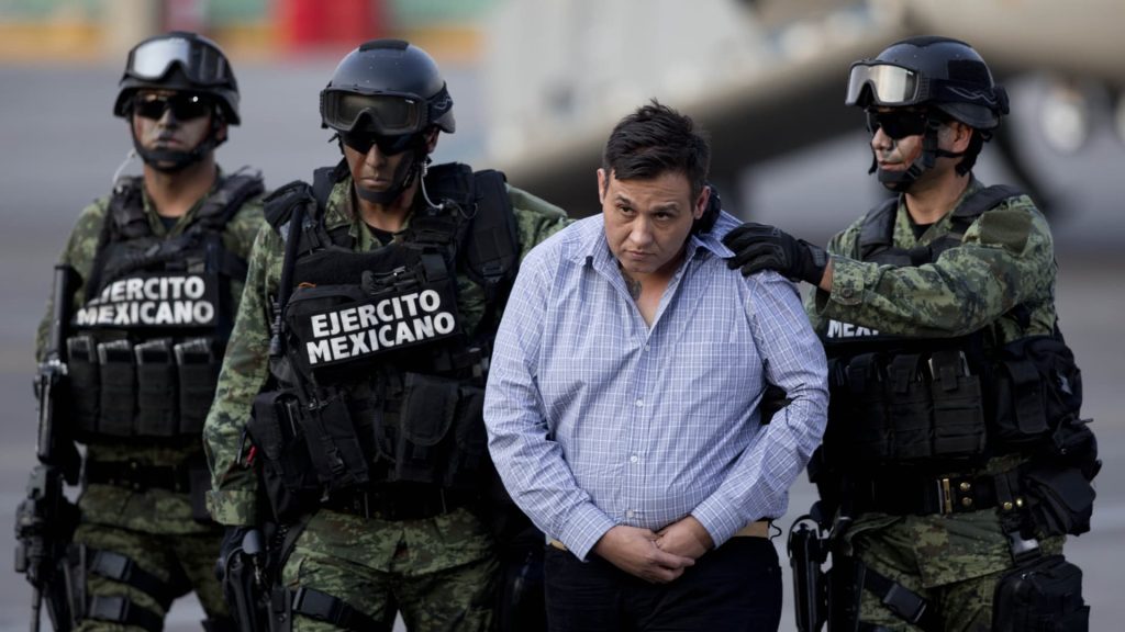 Mexico extradites drug cartel members amid Trump tariff threat