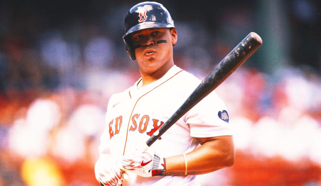 Rafael Devers bersikeras dia adalah baseman ketiga Red Sox setelah penambahan Alex Bregman