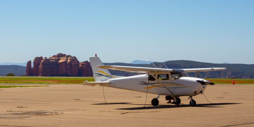 Setidaknya 1 orang mati setelah kecelakaan jet di Arizona, kata pihak berwenang