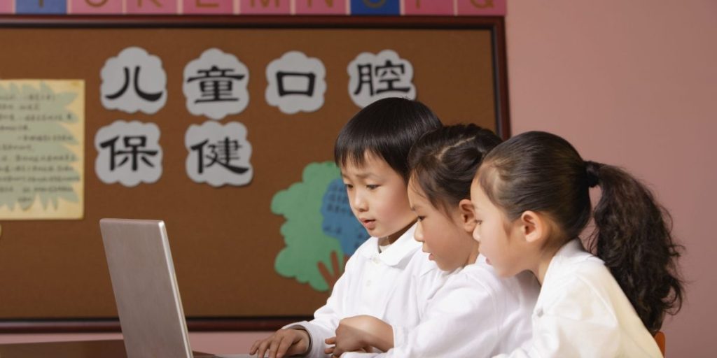 Anak berusia enam tahun China sudah ditawari kelas AI di sekolah dalam upaya untuk melatih generasi pendiri Deepseek generasi berikutnya