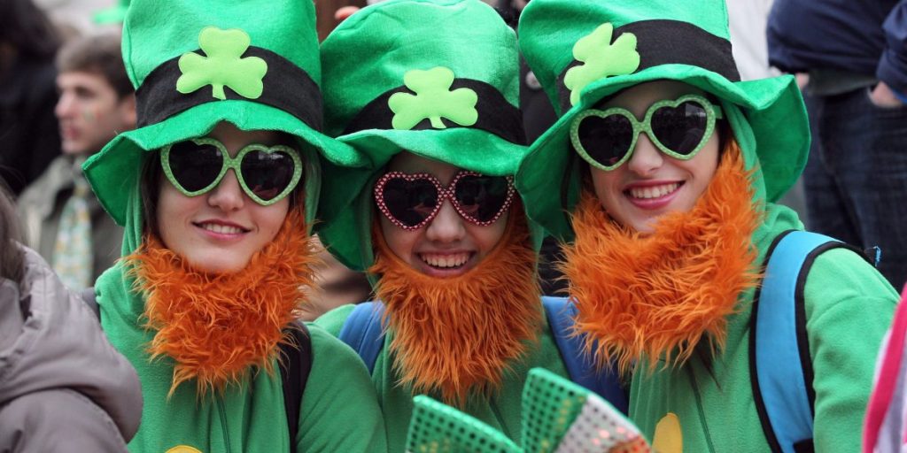 Berikut adalah diskon terbaik dan barang gratis yang bisa Anda dapatkan di St. Patrick’s Day 2025